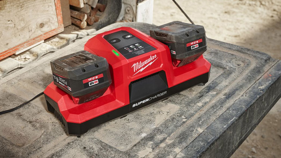 super chargeur double M18 DBSC Milwaukee super chargeur double M18 DBSC Milwaukee